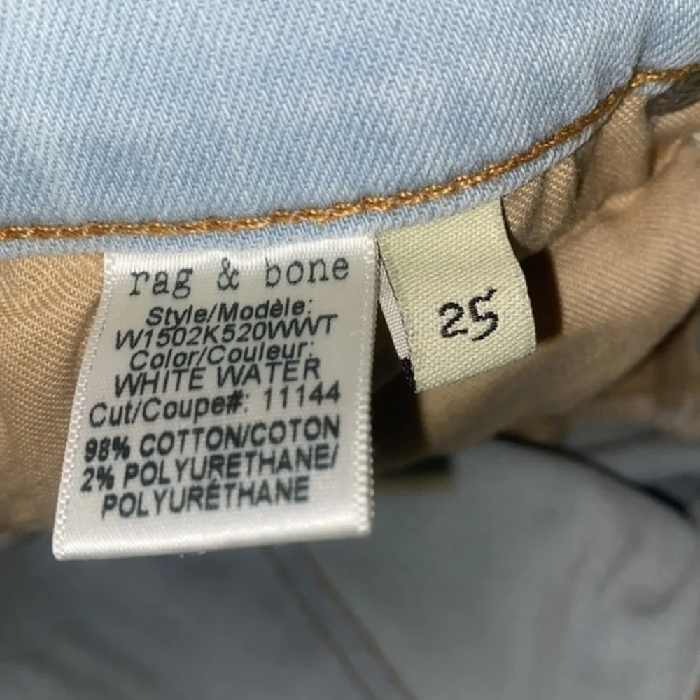 rag & bone Skinny Jeans.Blue . Lots stretch. Size25, light blue